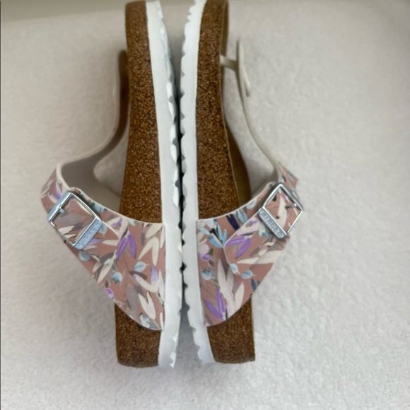 Birkenstock Gizeh Sandal Soft Footbed - Picture 10 of 11